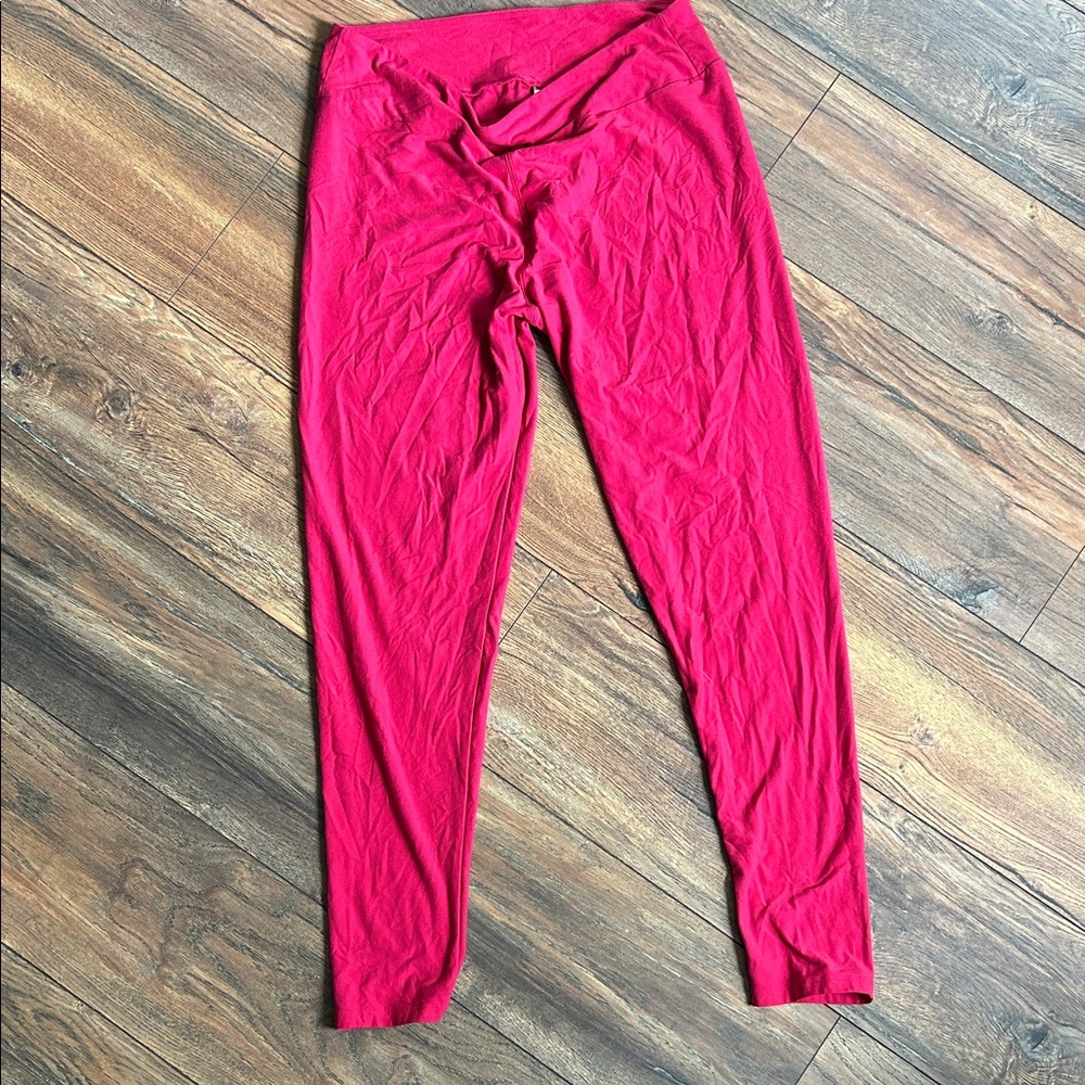 LuLaRoe Vibrant Red Leggings